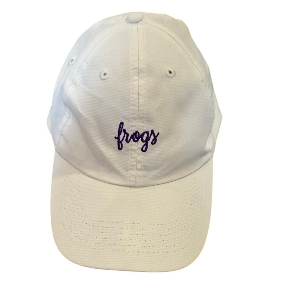 White 'frogs' Embroidered Baseball Cap